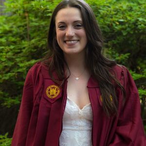 Meet your Posher, Julia